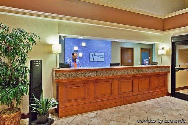 Holiday Inn Express & Suites Atlanta Perimeter Mall Hotel By Ihg Sandy Springs Interiér fotografie