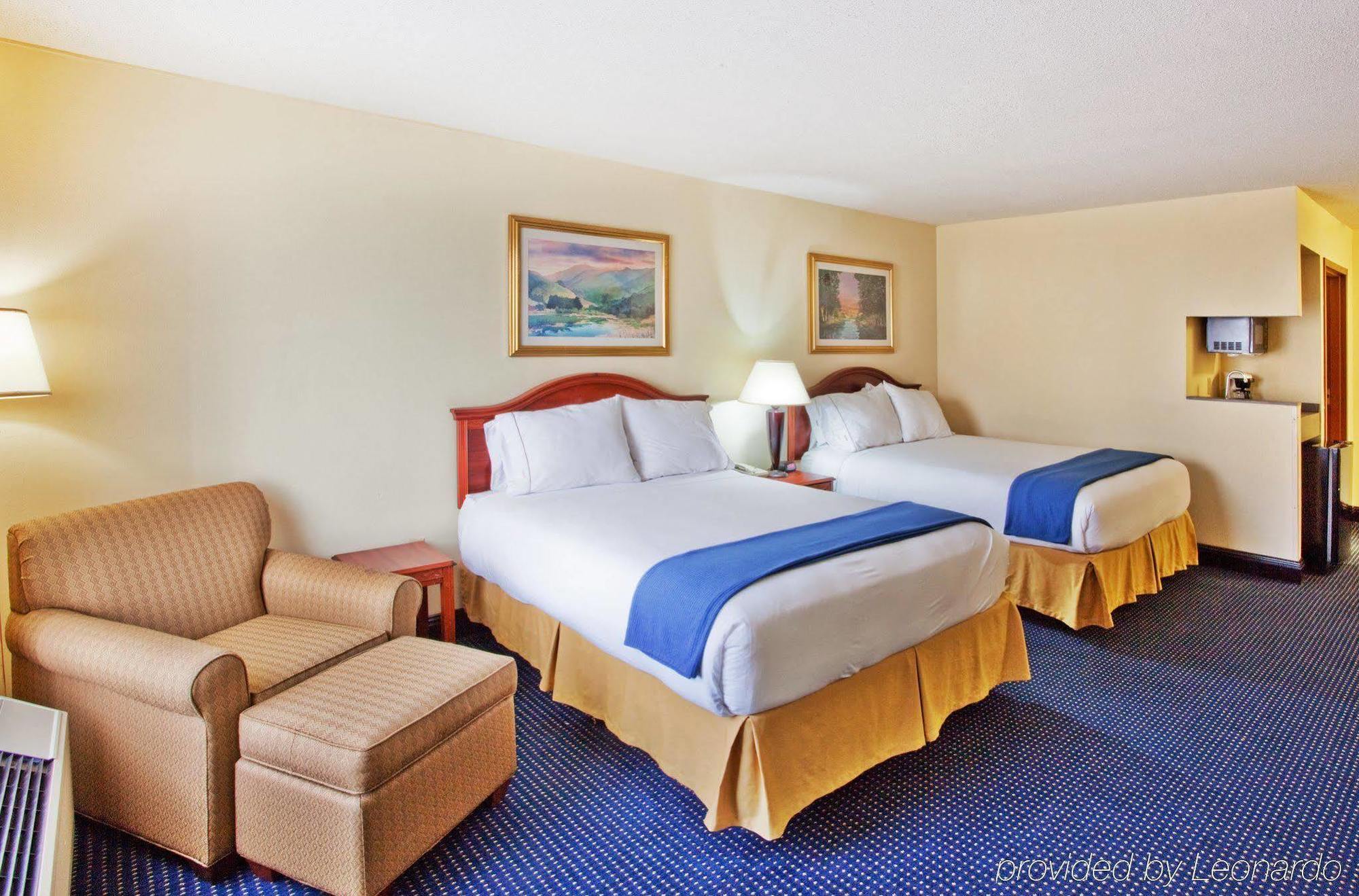 Holiday Inn Express & Suites Atlanta Perimeter Mall Hotel By Ihg Sandy Springs Pokoj fotografie
